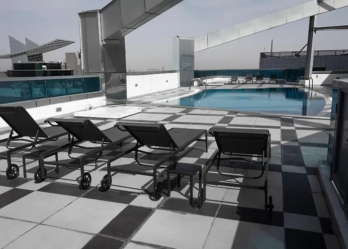 Lovely 3 Bedroom Apartment Beach Front