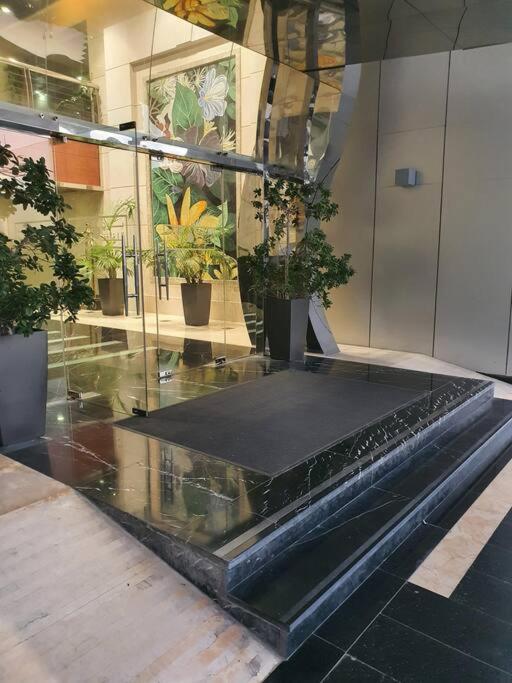 Lovely 3 Bedroom Front Apartment *